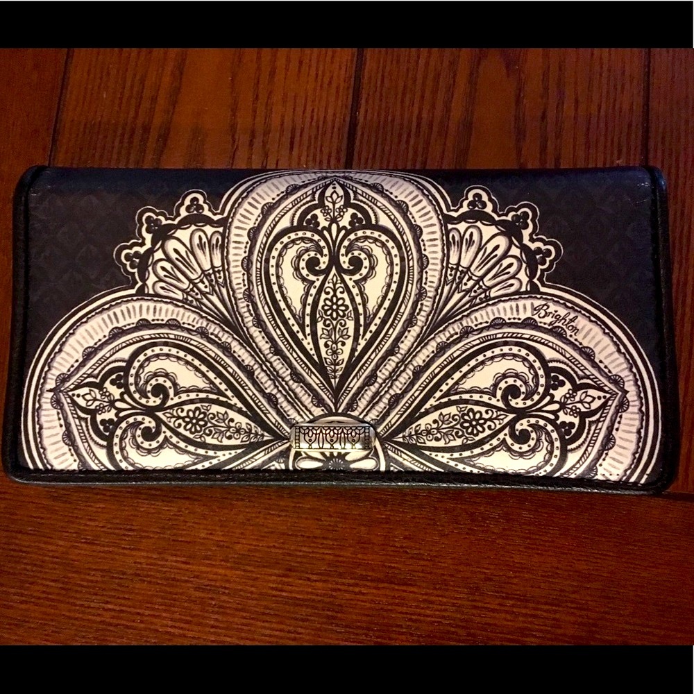 BRIGHTON leather WALLET black and white CASABLANCA designed Large checkbook